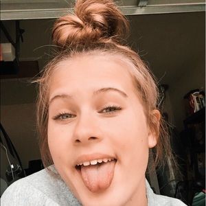 Meet your Posher, Annika